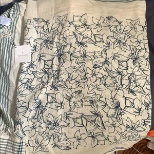 Vera Bradley scarf